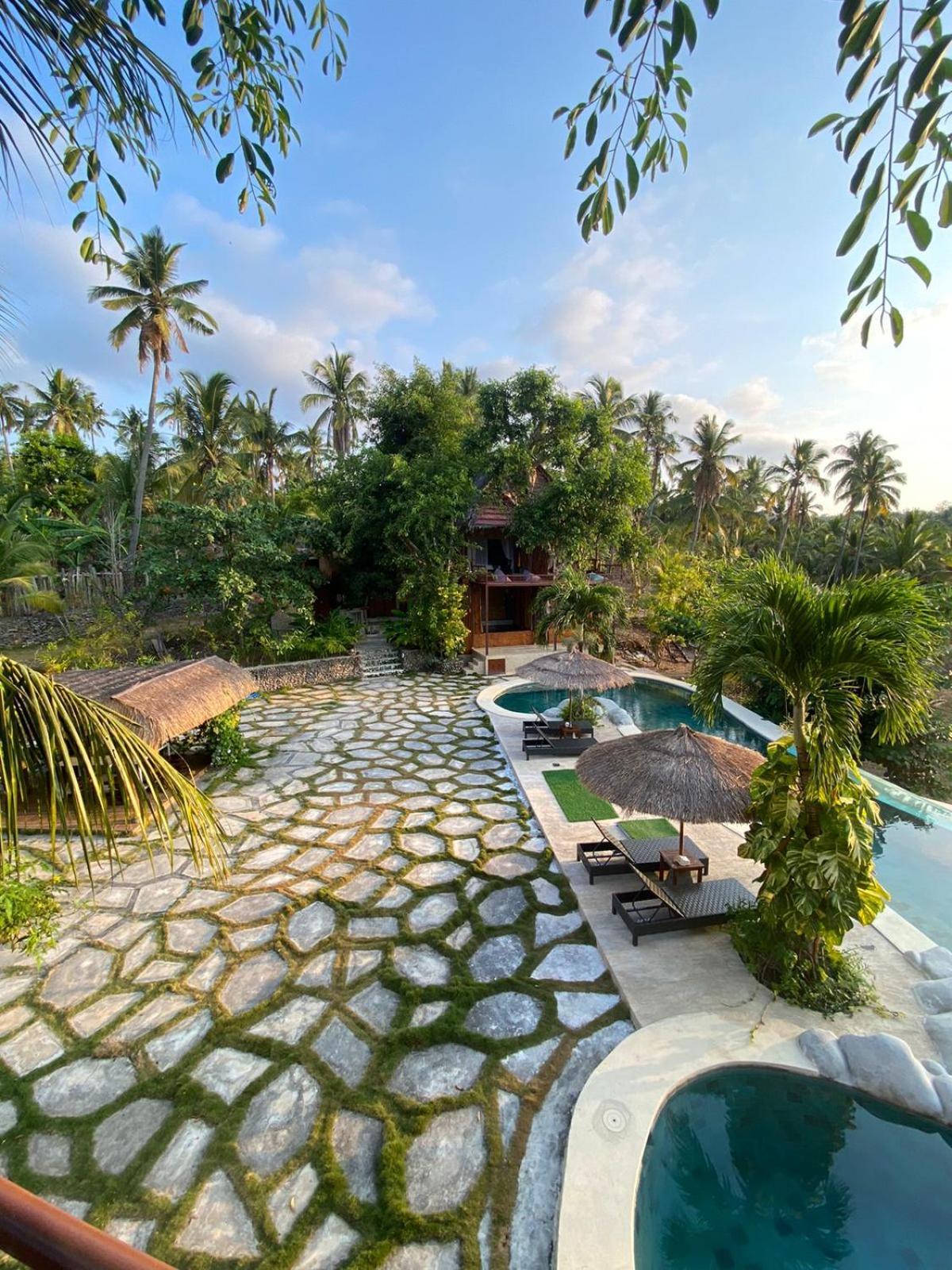 Gading Tree House Batununggul Exterior foto